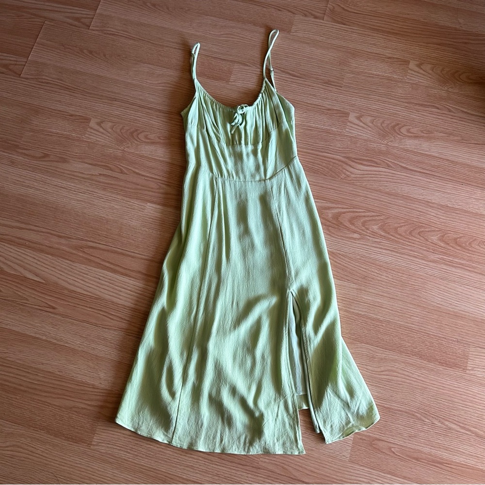 Sundeh Aritzia Slit Deliah Midi Dress Small